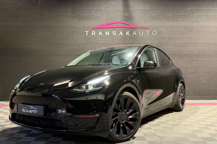 TESLA MODEL Y